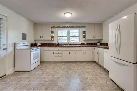 2302 Albany St, Durham, NC 27705 photo 7