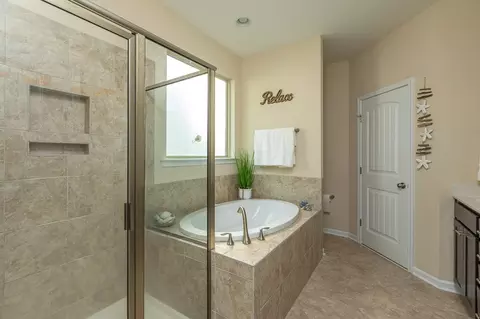 3436 Flat River Dr, Durham, NC 27703 photo 8