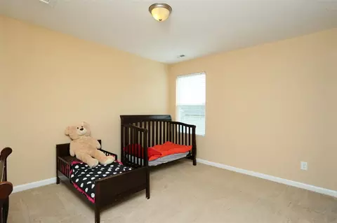 1221 Golden Eagle Dr, Durham, NC 27704 photo 23