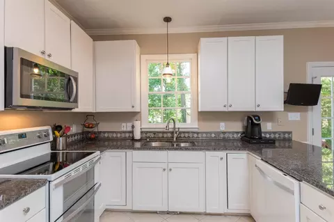 104 Stromer Dr, Cary, NC 27513 photo 10