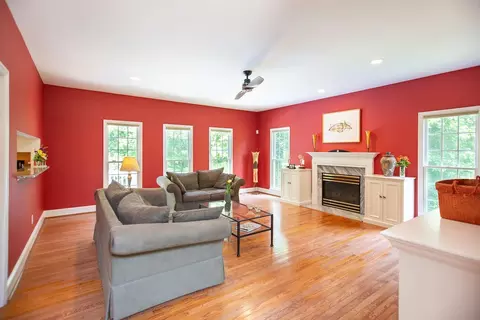 3305 Middlebrook Ct, Durham, NC 27705 photo 4
