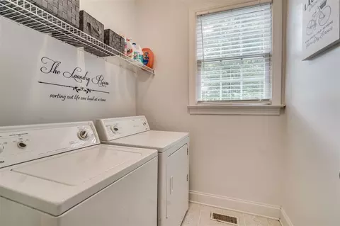 10 Dunnhaven Ct, Durham, NC 27712 photo 17