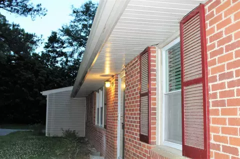1300 Meadowbrook Dr, Garner, NC 27529 photo 4