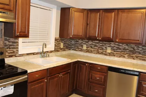 1300 Meadowbrook Dr, Garner, NC 27529 photo 14