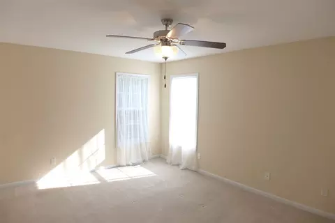 223 Beasley Estates Dr, Benson, NC 27504 photo 8