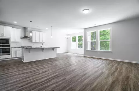 2046 Chipley Dr, Cary, NC 27519 photo 4