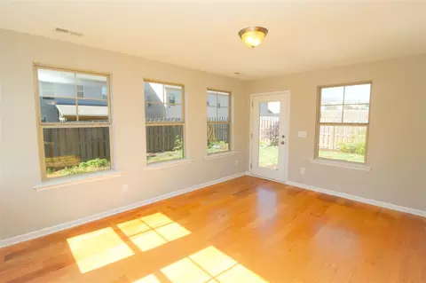 1048 Laredo Ln, Durham, NC 27703 photo 11