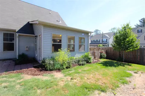 1048 Laredo Ln, Durham, NC 27703 photo 24