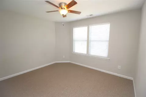 1048 Laredo Ln, Durham, NC 27703 photo 19
