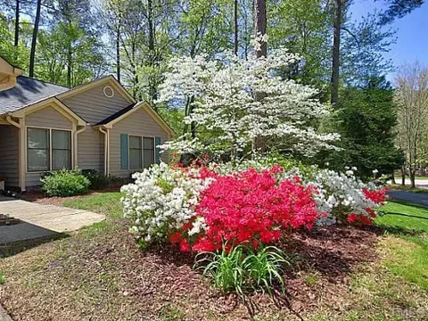 113 Wethersfield Dr, Cary, NC 27513 photo 2