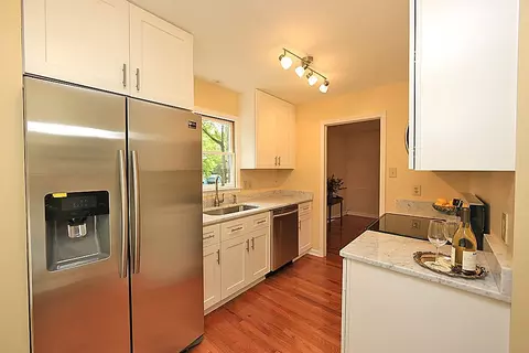 1320 Valley Run, Durham, NC 27707 photo 5