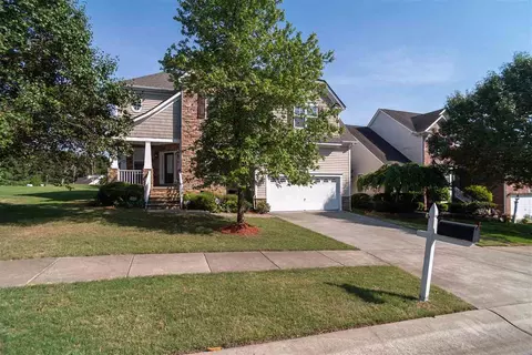 1605 Carnation Dr, Durham, NC 27703 photo 1