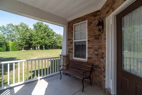1605 Carnation Dr, Durham, NC 27703 photo 2