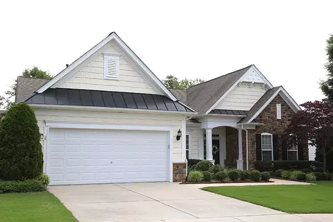714 Arbor Brook Dr, Cary, NC 27519 photo 2
