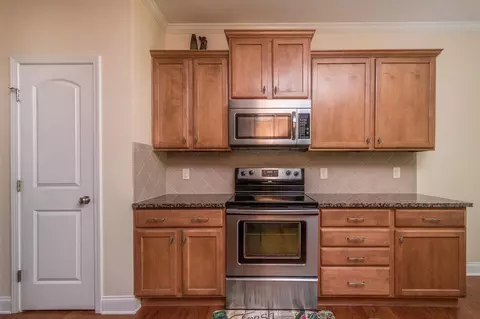 4540 Cottendale Dr, Durham, NC 27703 photo 9