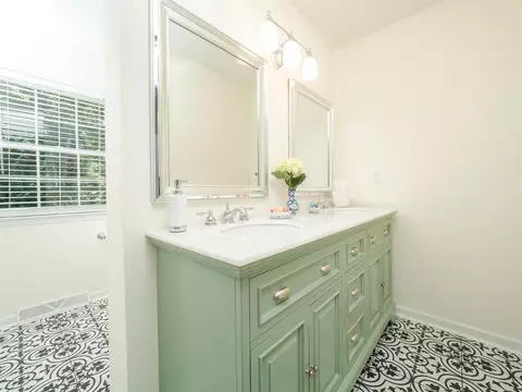 324 Latimer Rd, Raleigh, NC 27609 photo 12