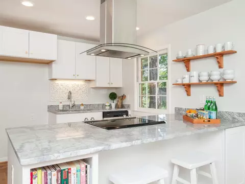 324 Latimer Rd, Raleigh, NC 27609 photo 5