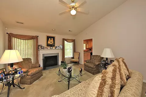 7 Waystone Pl, Durham, NC 27703 photo 2