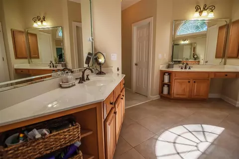 414 Allenhurst Pl, Cary, NC 27518 photo 17