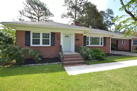 903 S First St, Smithfield, NC 27577 photo 1