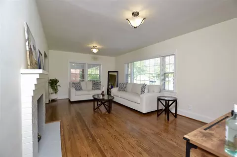 903 S First St, Smithfield, NC 27577 photo 5