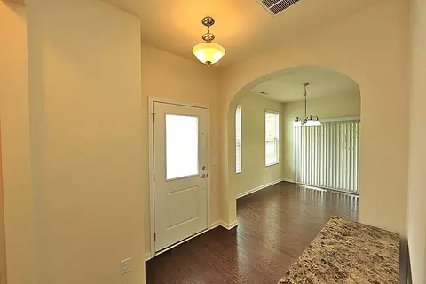 1 Dinara Dr, Durham, NC 27705 photo 5