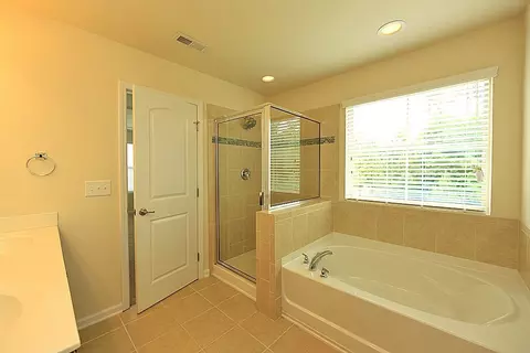 1 Dinara Dr, Durham, NC 27705 photo 16