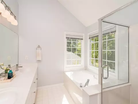 4 Danesfield Ct, Durham, NC 27707 photo 15