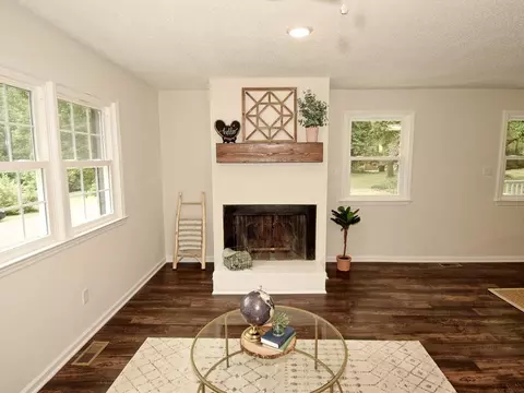336 Smith Dr, Durham, NC 27712 photo 8