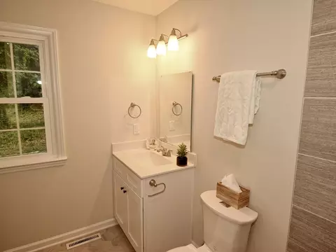 336 Smith Dr, Durham, NC 27712 photo 14