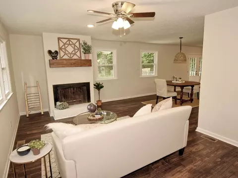 336 Smith Dr, Durham, NC 27712 photo 9