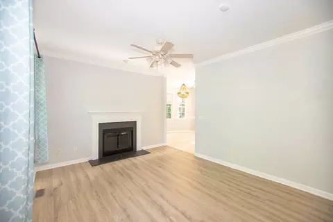 2624 Stadium Dr, Durham, NC 27704 photo 4