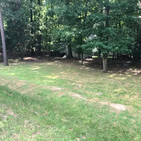 406 Ashburn Ln, Durham, NC 27703 photo 3