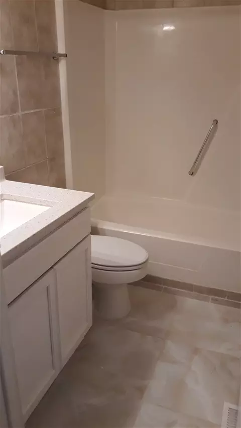 5420 Centennial Dr, Durham, NC 27712 photo 10