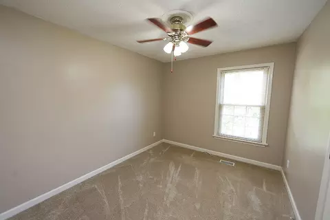 204 Maple Dr, Erwin, NC 28339 photo 12