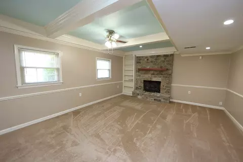 204 Maple Dr, Erwin, NC 28339 photo 6