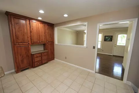 204 Maple Dr, Erwin, NC 28339 photo 5