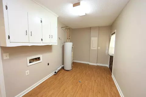 204 Maple Dr, Erwin, NC 28339 photo 7