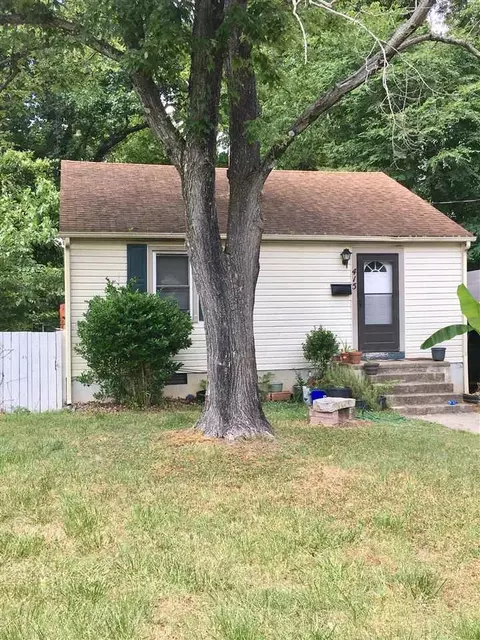 415 E Hammond St, Durham, NC 27704 photo 2