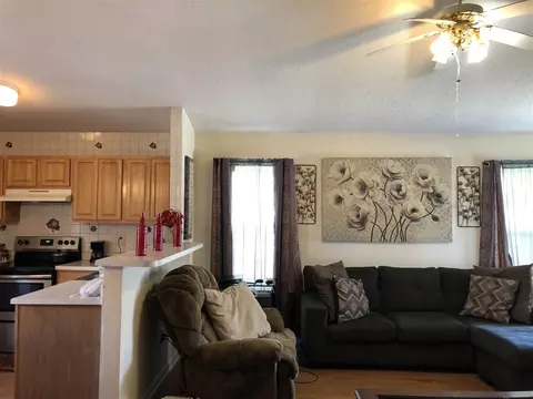 5 Diamond Ct, Durham, NC 27703 photo 4