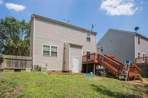 211 Gladstone Dr, Durham, NC 27703 photo 5