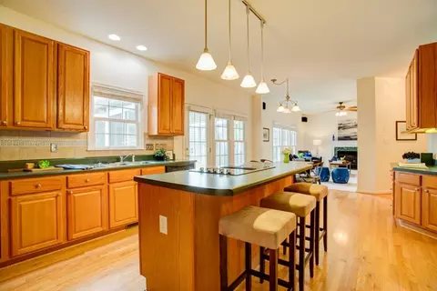 516 Scotney Cir, Durham, NC 27713 photo 8