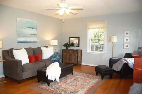 309 Hugo St, Durham, NC 27704 photo 3