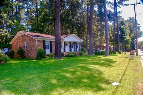 309 Hugo St, Durham, NC 27704 photo 2