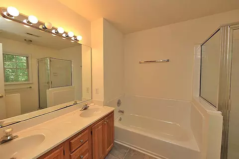 6 Tippecanoe Ct, Durham, NC 27713 photo 13
