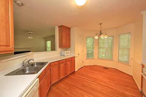 6 Tippecanoe Ct, Durham, NC 27713 photo 9