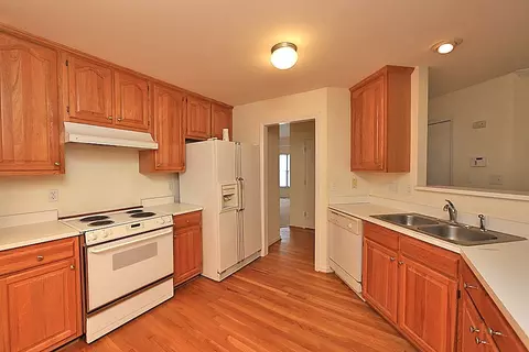 6 Tippecanoe Ct, Durham, NC 27713 photo 4