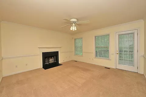 6 Tippecanoe Ct, Durham, NC 27713 photo 3