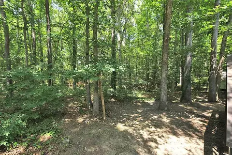 6 Tippecanoe Ct, Durham, NC 27713 photo 5