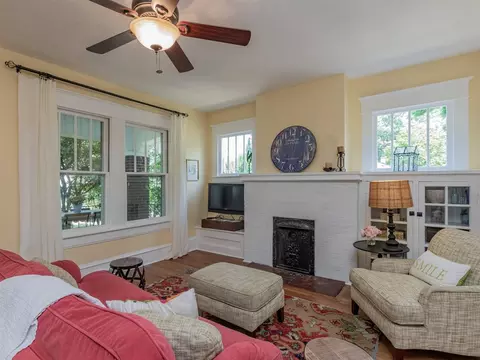 208 E Hammond St, Durham, NC 27704 photo 8